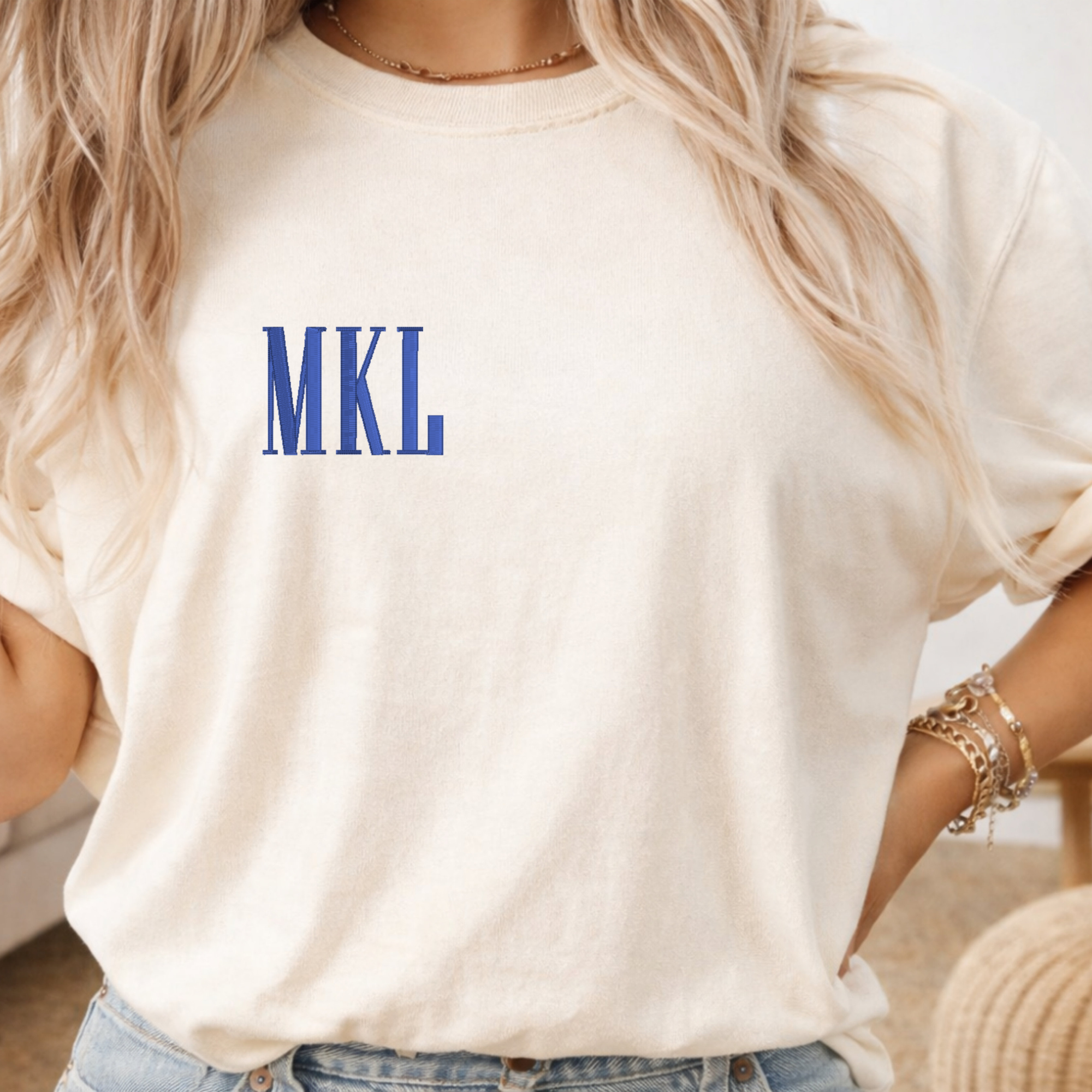 BX font - Engraved monogram, Simple font, Machine embroidery letters pack