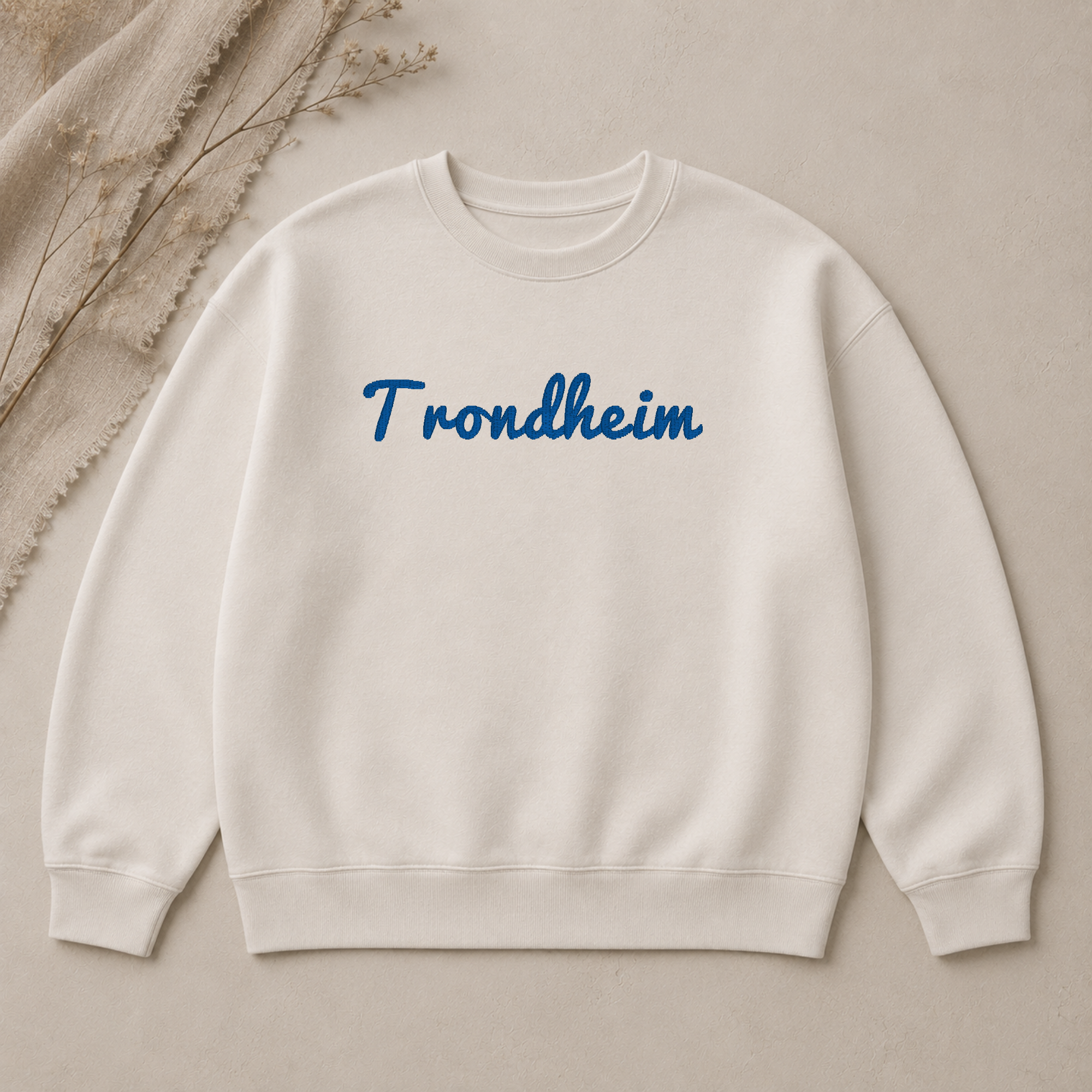 Trondheim embroidery font, Script embroidery font, Machine embroidery font, 7 Formats + 7 Sizes